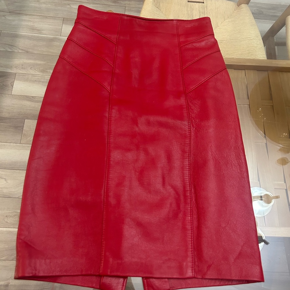 Danier Red Leather Skirt - Picture 2 of 13